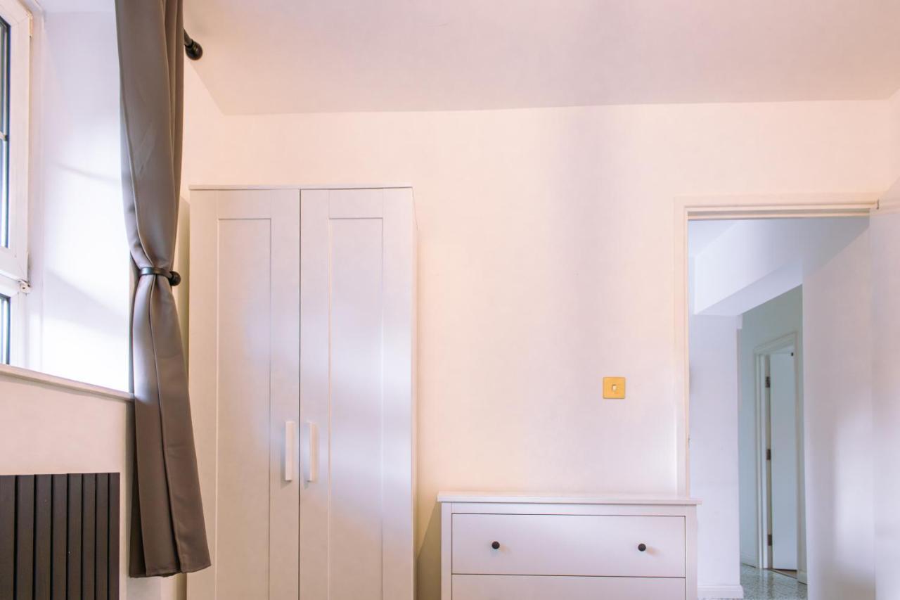 Nice 4 Bedroom Apartment Near City Centre 2-Min Walk To Metro !! Business & Family Friendly!! Londýn Exteriér fotografie